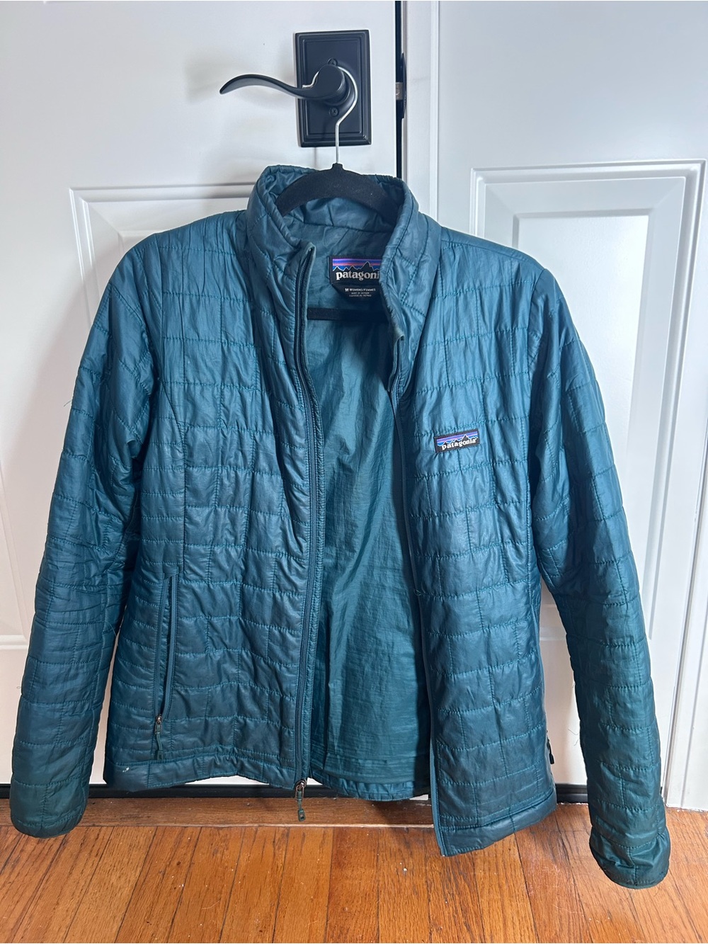 Patagonia Women’s Nano Puff - Medium